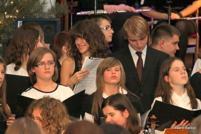 Instrumenty pod choinkę (zdjęcia)