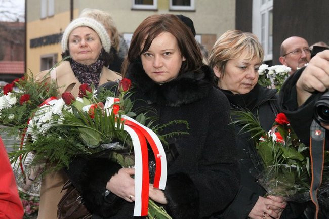 Tablica Solidarności na kamienicy przy Chrobrego 21 (zdjęcia)