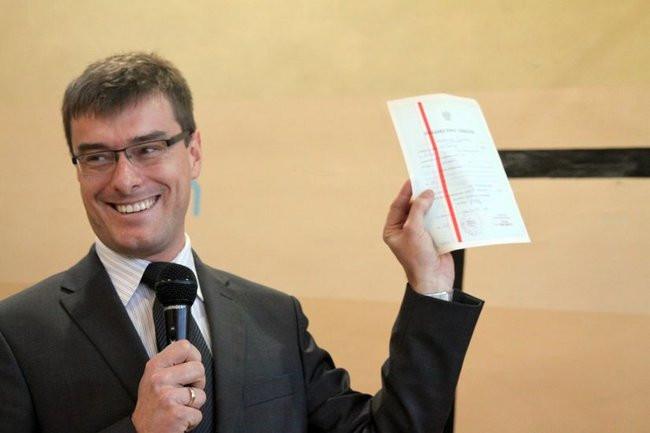 Absolwenci dziesiątki są dumą Leszna (zdjęcia)