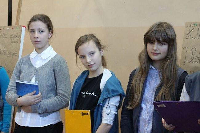 Absolwenci dziesiątki są dumą Leszna (zdjęcia)