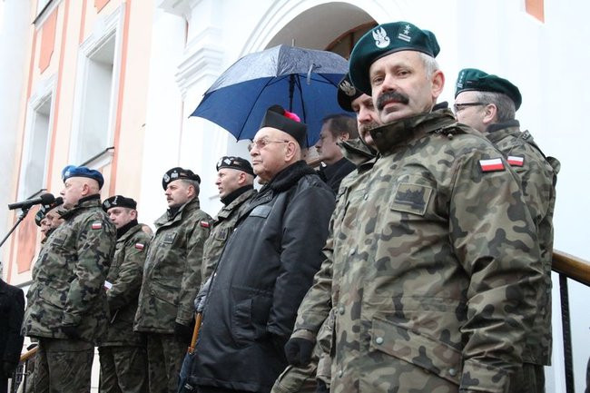 Ostatnia defilada na rynku (zdjęcia)