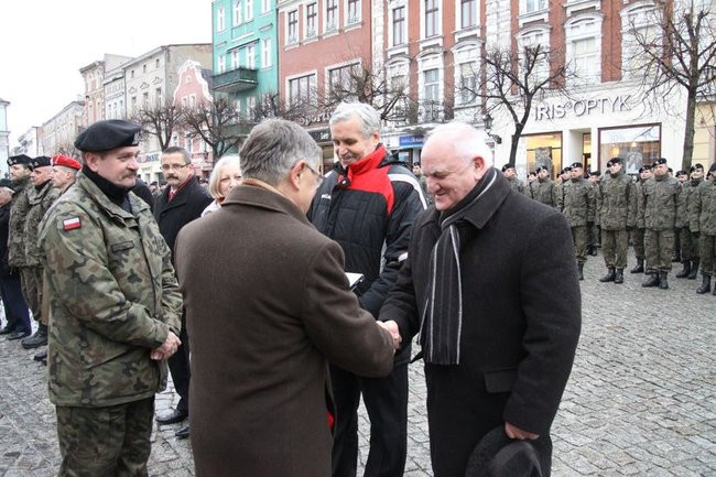 Ostatnia defilada na rynku (zdjęcia)
