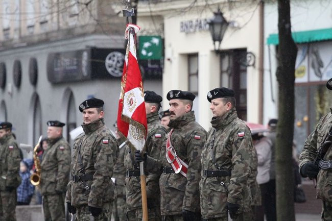 Ostatnia defilada na rynku (zdjęcia)