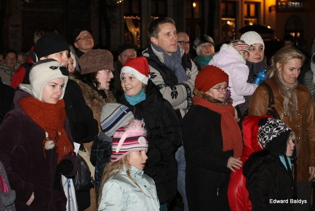 Koncert kolęd na rynku (zdjęcia)