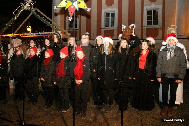 Koncert kolęd na rynku (zdjęcia)