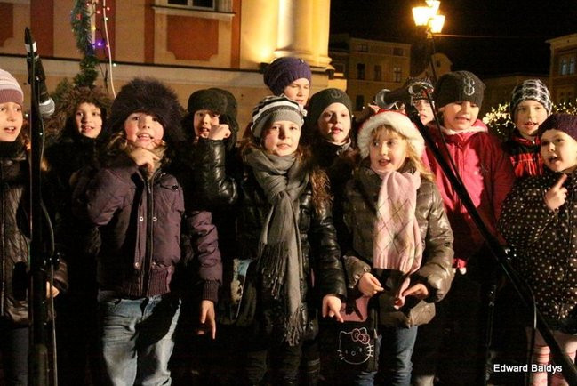 Koncert kolęd na rynku (zdjęcia)