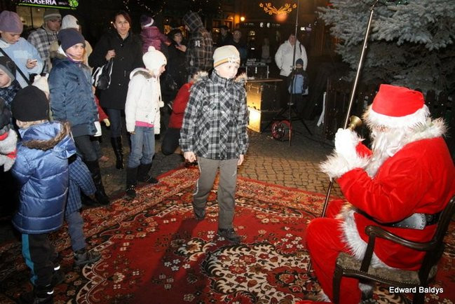 Koncert kolęd na rynku (zdjęcia)