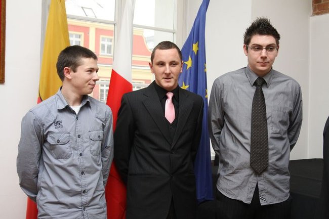 Młodzież w ratuszu (zdjęcia)