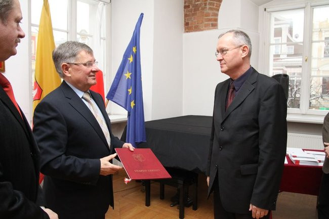 Młodzież w ratuszu (zdjęcia)