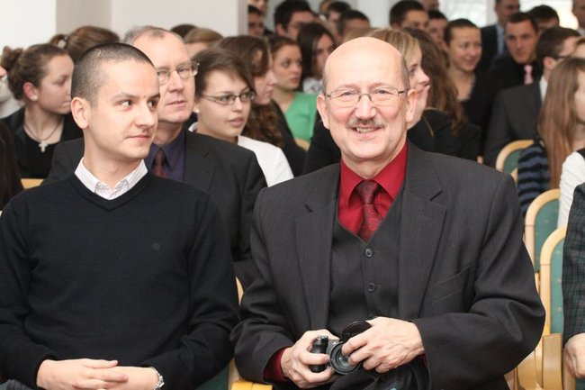 Młodzież w ratuszu (zdjęcia)