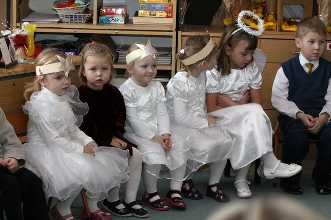 Gwiazdor odwiedził przedszkole w Kątach (zdjęcia)