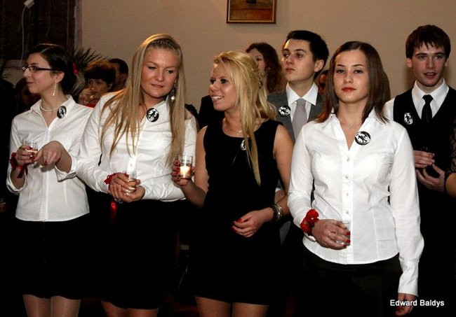 Studniówka w III LO (dużo zdjęć)