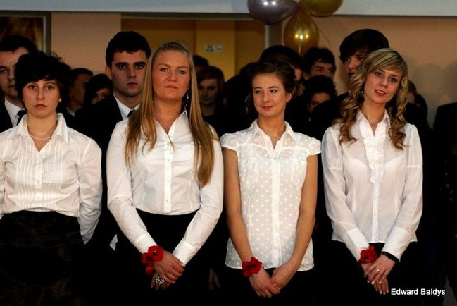 Studniówka w III LO (dużo zdjęć)