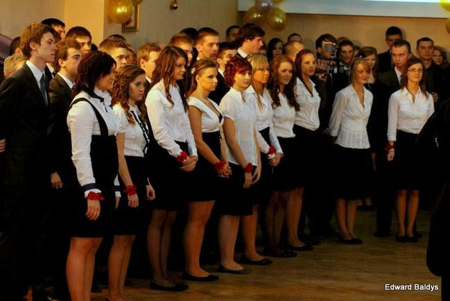 Studniówka w III LO (dużo zdjęć)