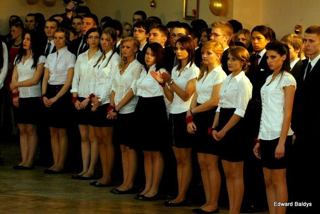 Studniówka w III LO (dużo zdjęć)