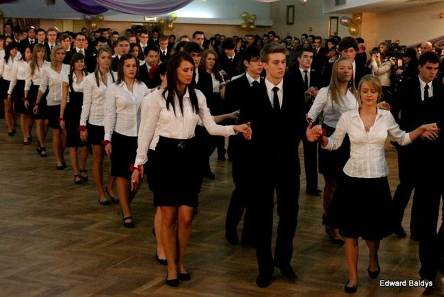Studniówka w III LO (dużo zdjęć)