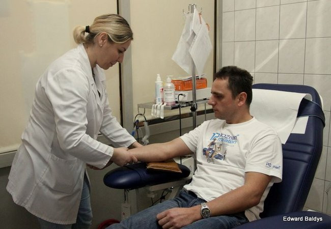 Oddali prawie 19 litrów krwi (zdjęcia)