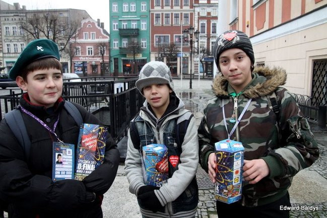 Kwestowali na ulicach Leszna (zdjęcia)