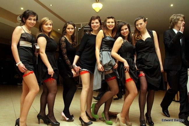 Studniówka I LO w Finezji (dużo zdjęć)