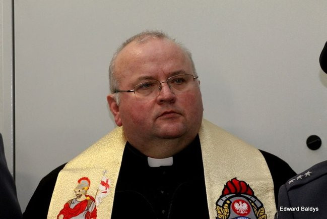 Nowy sprzęt dla strażaków (zdjęcia)