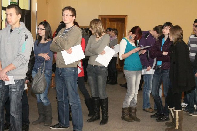 Długa kolejka do oddawania krwi (zdjęcia)