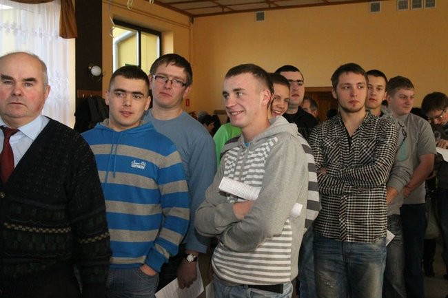 Długa kolejka do oddawania krwi (zdjęcia)
