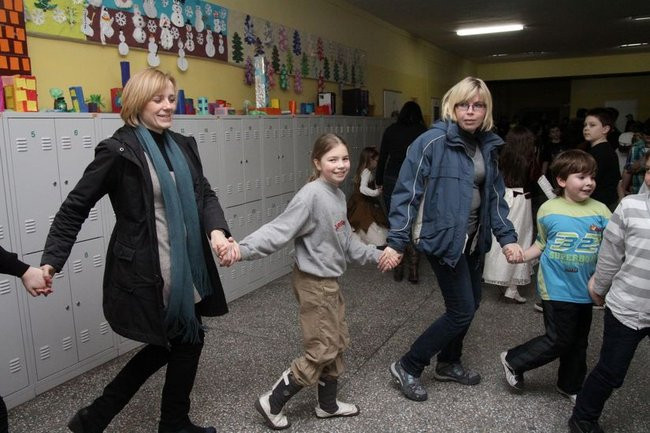 Trzecioklasiści z Dwunastki mieli zabawę (zdjęcia)