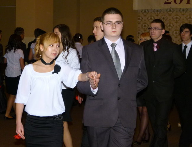  Maturzyści IV LO tańczyli w Finezji ( zdjęcia)