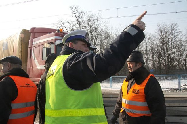 Bezpieczny przejazd w Zaborowie (dźwięk i zdjęcia)