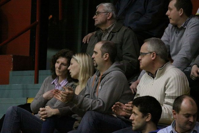 Lider przegrał w Trapezie (zdjęcia)