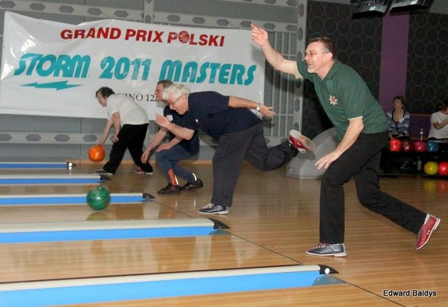 Turniej bowlingu UTW w Lesznie (zdjęcia)