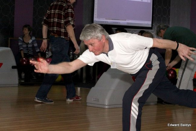 Turniej bowlingu UTW w Lesznie (zdjęcia)