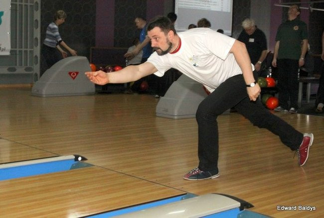 Turniej bowlingu UTW w Lesznie (zdjęcia)