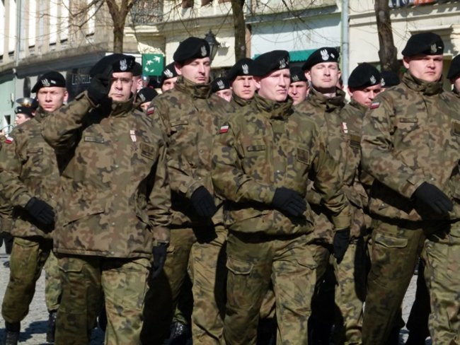 Proporzec dla I Dywizjonu (zdjęcia)
