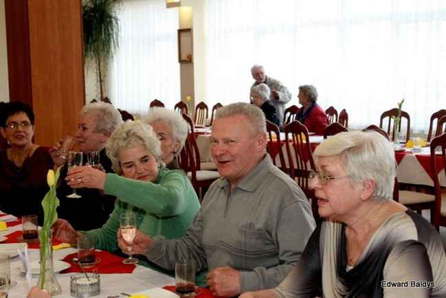 Seniorzy powitali wiosnę (zdjęcia)