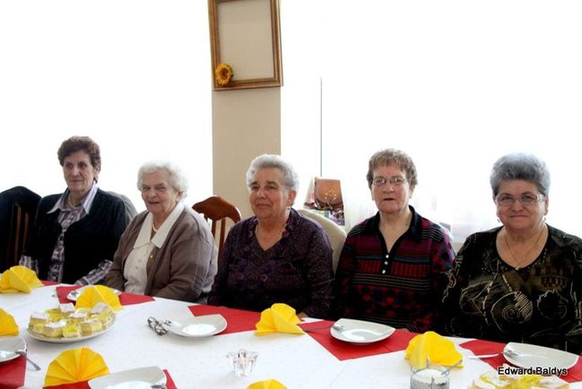 Seniorzy powitali wiosnę (zdjęcia)