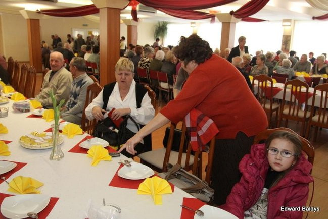 Seniorzy powitali wiosnę (zdjęcia)