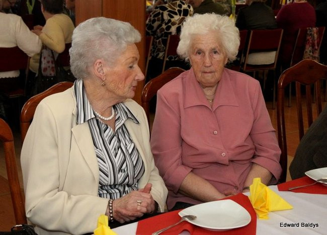 Seniorzy powitali wiosnę (zdjęcia)