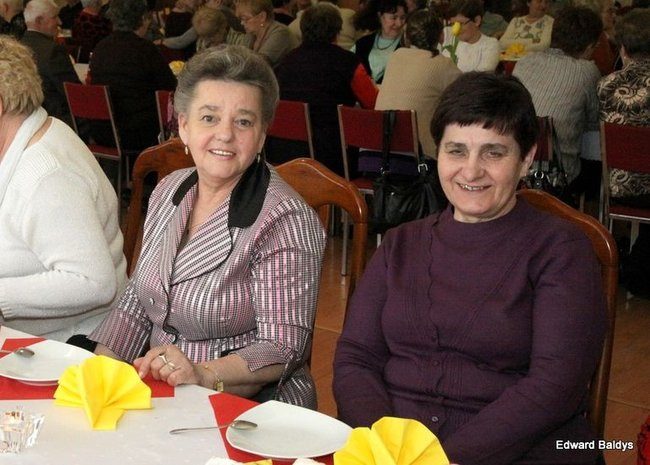 Seniorzy powitali wiosnę (zdjęcia)