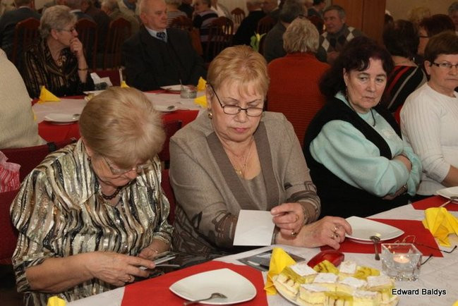 Seniorzy powitali wiosnę (zdjęcia)