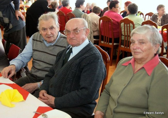Seniorzy powitali wiosnę (zdjęcia)