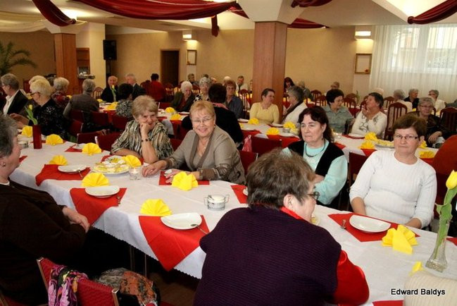 Seniorzy powitali wiosnę (zdjęcia)