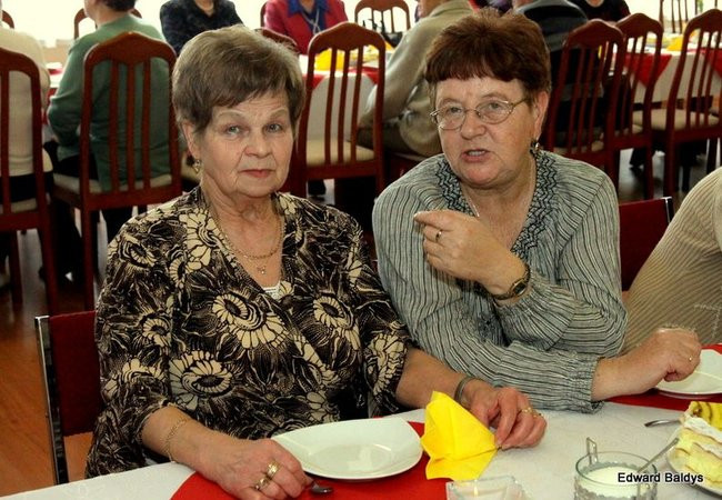 Seniorzy powitali wiosnę (zdjęcia)