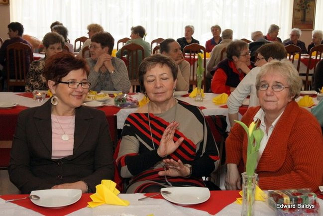 Seniorzy powitali wiosnę (zdjęcia)