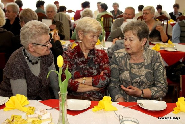 Seniorzy powitali wiosnę (zdjęcia)