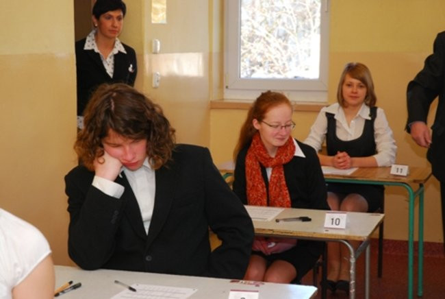 Piszą test z niemieckiego (zdjęcia)