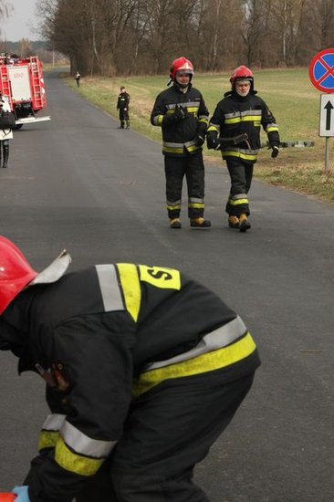 Strażacy z dziewięciu powiatów ćwiczyli pod Wojnowicami (dźwięk, zdjęcia i wideo)