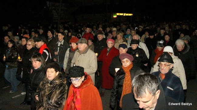 Droga Krzyżowa w Lesznie (zdjęcia)