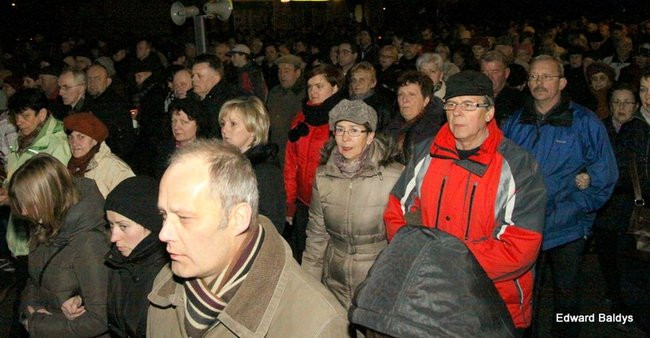 Droga Krzyżowa w Lesznie (zdjęcia)