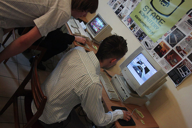 Poznają nowe technologie (zdjęcia/video)